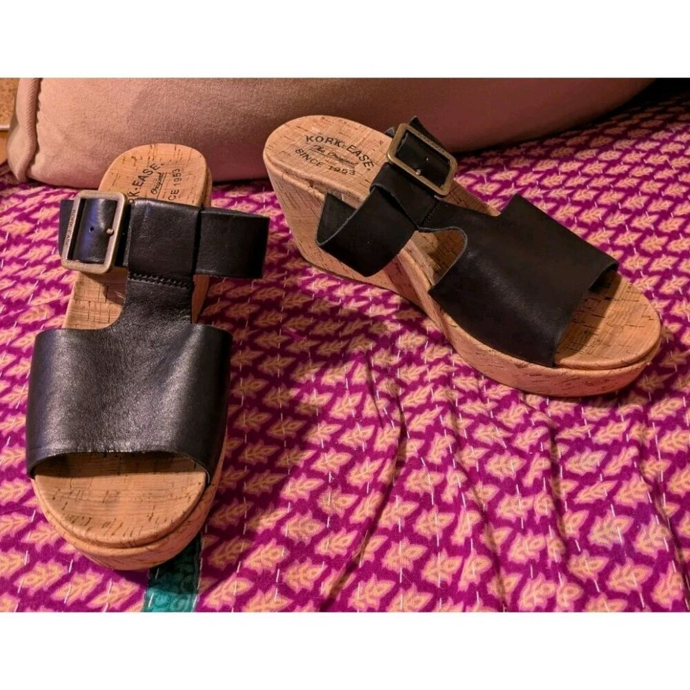 Kork Ease Andi Black Leather Buckle Wedge Peep Toe Sandals Size 11